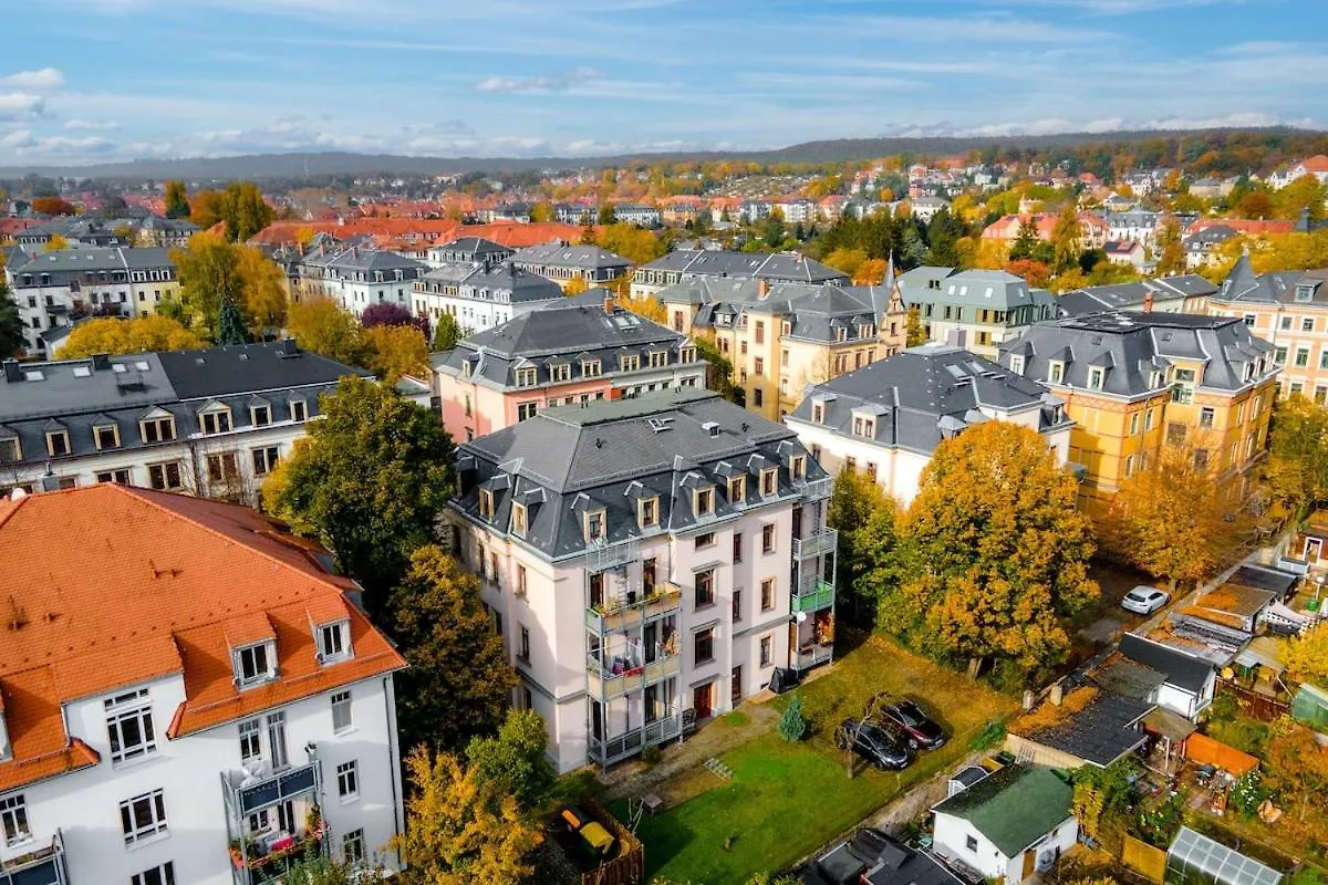 公寓 Gemuetliche Barrierefreie Dachgeschosswohnung 德累斯顿