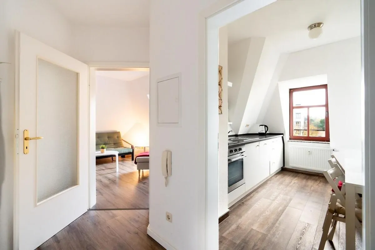 Gemuetliche Barrierefreie Dachgeschosswohnung Drezno Niemcy